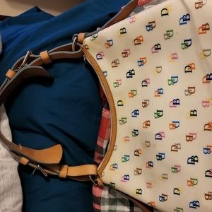 Dooney &Bourke purse